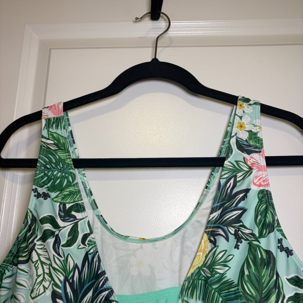 Women's Size 5X Aqua Tropical Print Swimwear Tankini Top - Picture 7 of 9